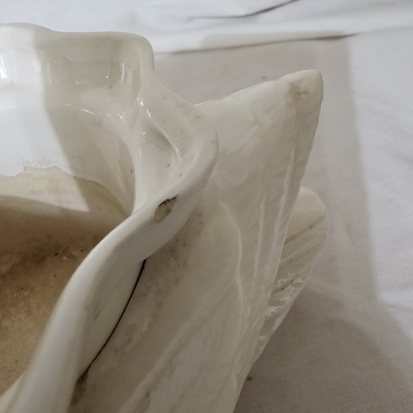 Vintage 1984 Gator Mold Co Ceramic Swan Planter Vase White - Picture 8 of 9